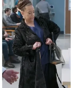 Greys Anatomy S21 Debbie Allen Fur Black Coat